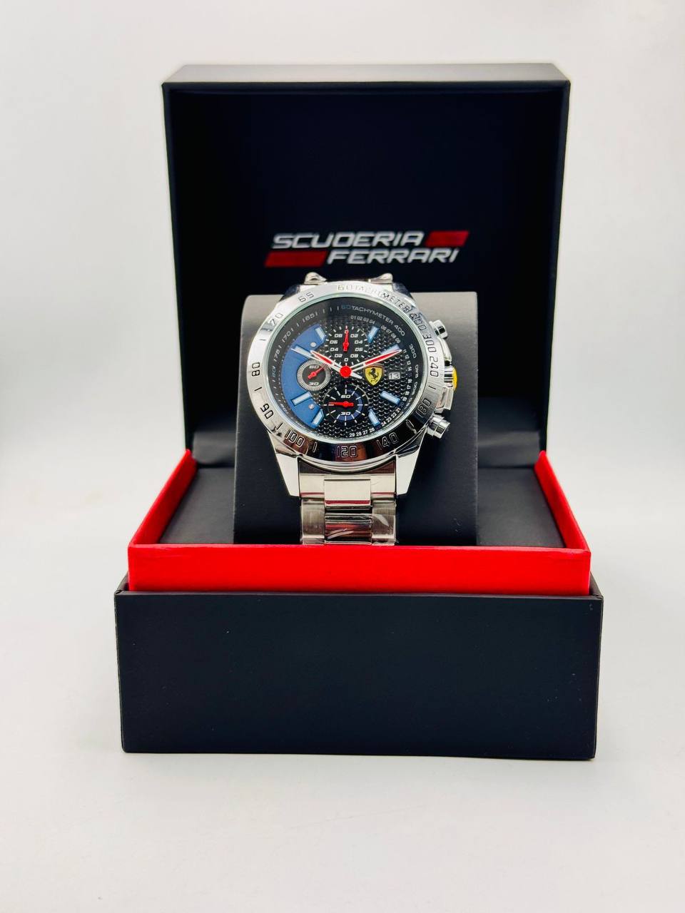 Ferrari Men*🤩🤩
*Offer price 
75 dhs🇦🇪

Zain08
♥️♥️♥️