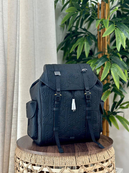 DIOR
*❗️BACKPACK ❗*
*SUPER MASTER QUALITY ❗*
1700 dhs✅
*WITH  PAPERBAG❗*

Zain267
♥️♥️♥️