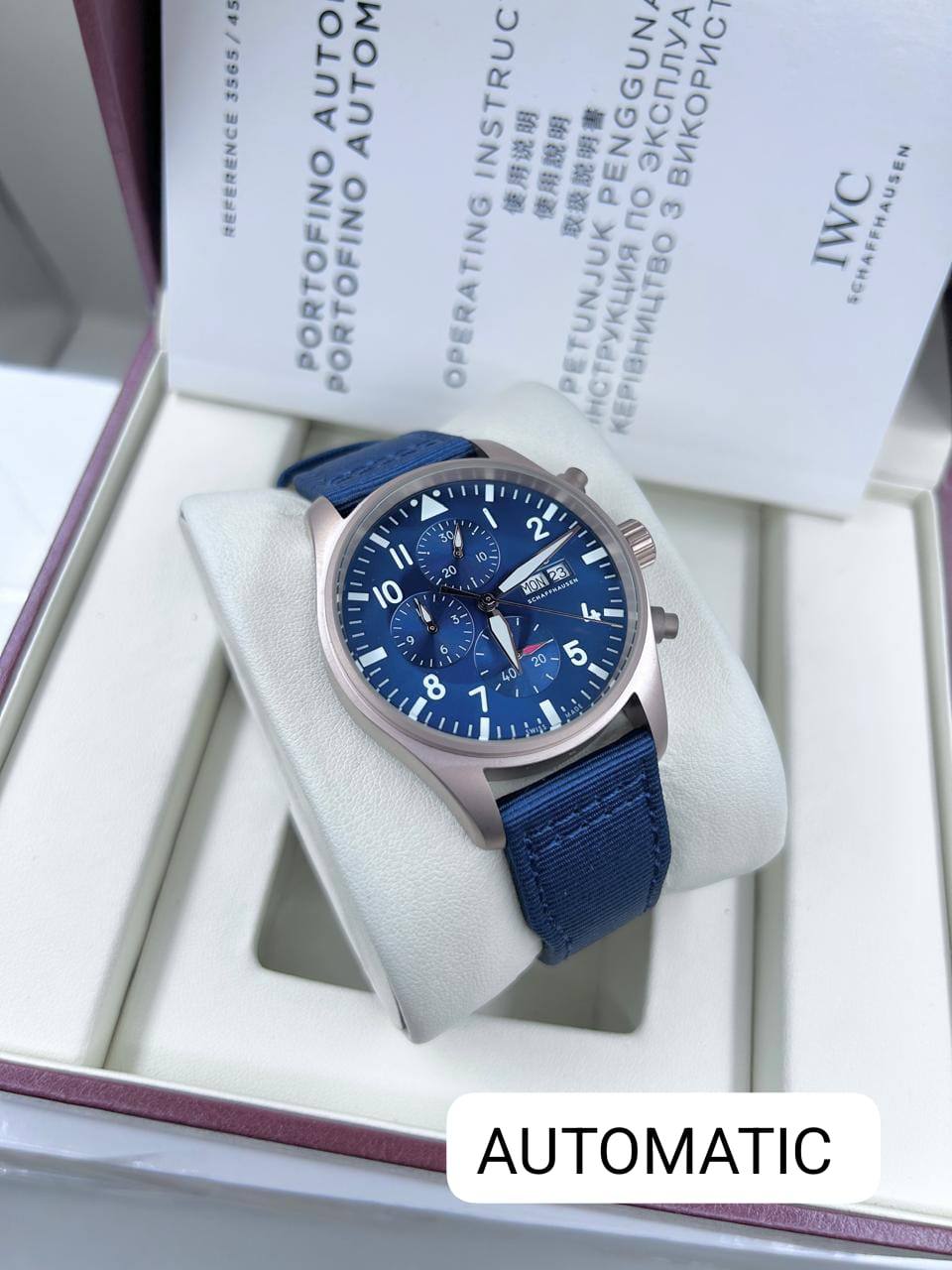 IWC WATCH MEN ⌚️
*AUTOMATIC*
450 dhs❣️
*Good quality*

Zain29
♥️♥️♥️