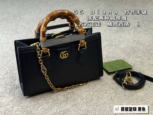 Gucci
Master
26 cm
330 dhs✅

Zain297
♥️♥️♥️