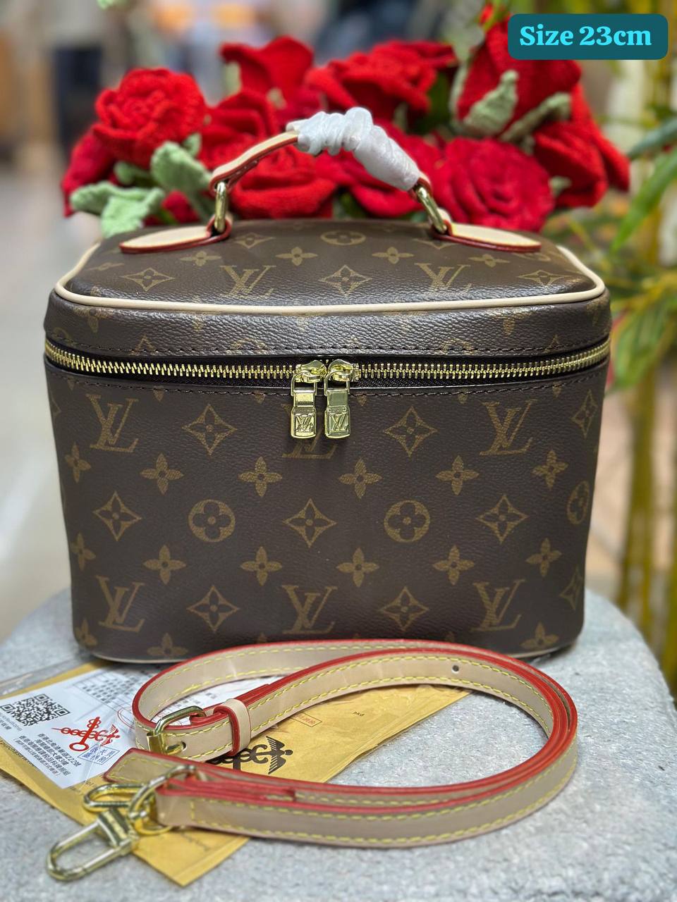 LV
Best quality
With box’s
🎁🎁🎁

23cm 
95 dhs🌺

19cm  
90 dhs🌺

Zain158
♥️♥️♥️