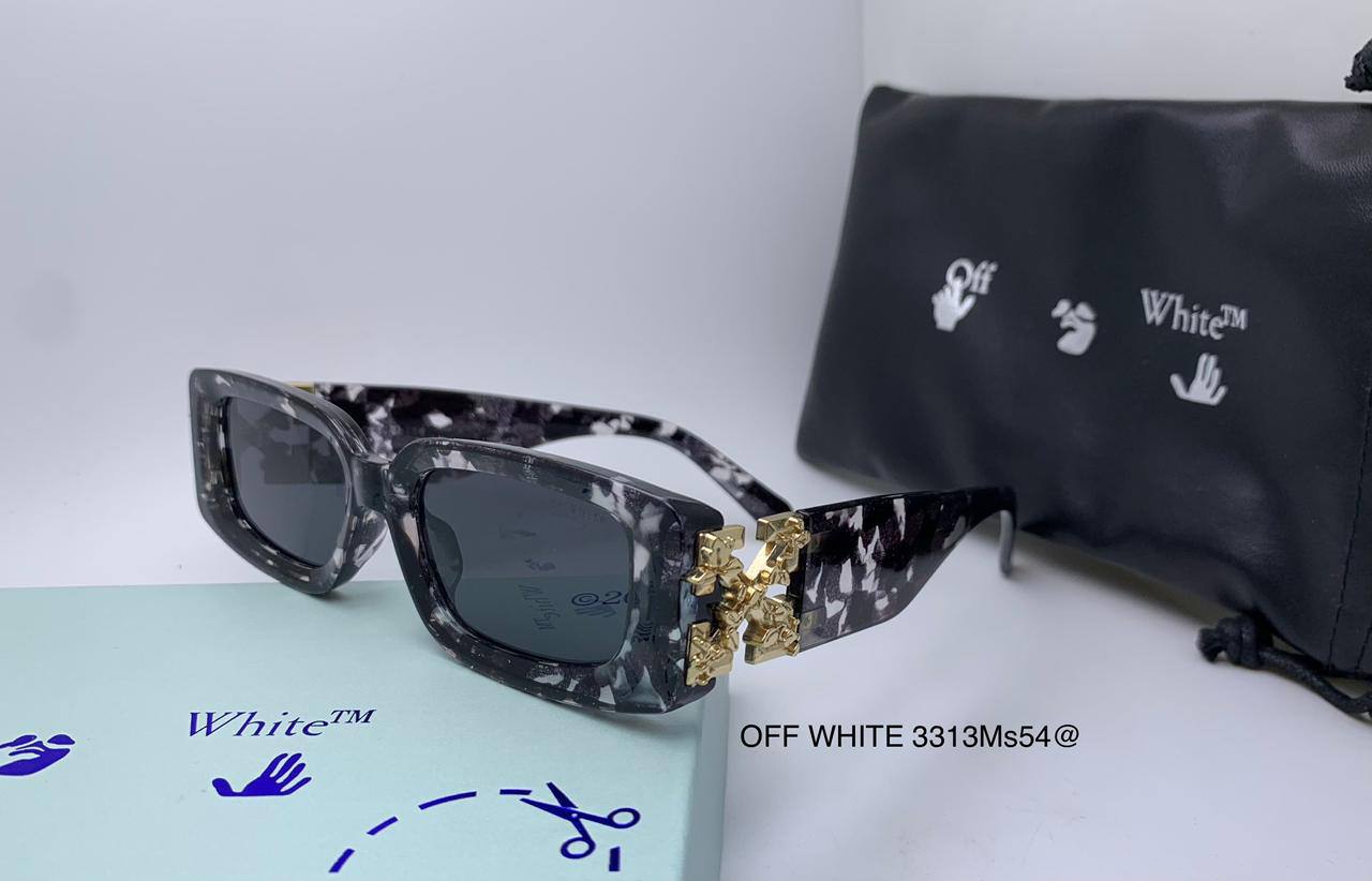 White
70 dhs🪙🌨️

Zain126
♥️♥️♥️