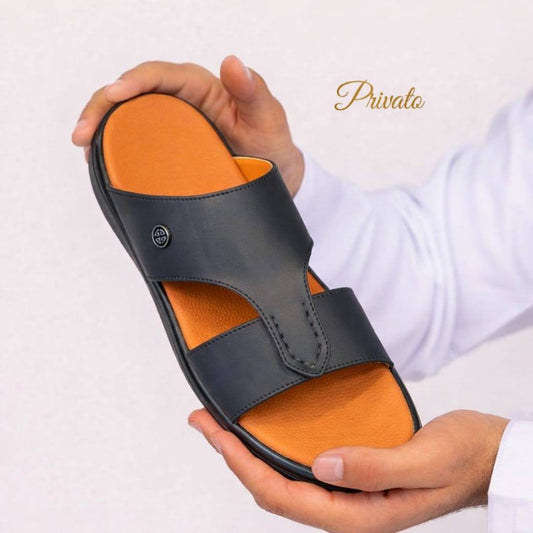 Privato slippers for men soft good quality  with box and paper bag size available (40to46) 6to12) 
160 dhs💓

Zain59
♥️♥️♥️