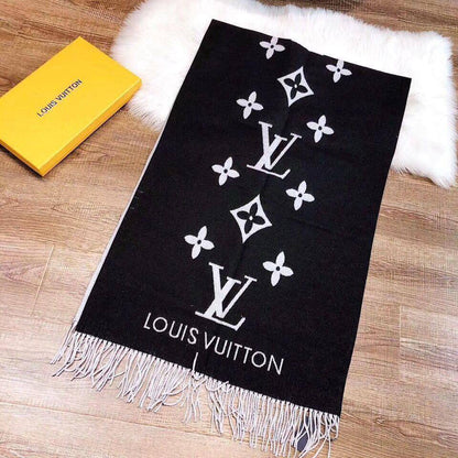 Coming new stock
Winter scarf 
45 dhs🪙🌨️

Zain93
♥️♥️♥️