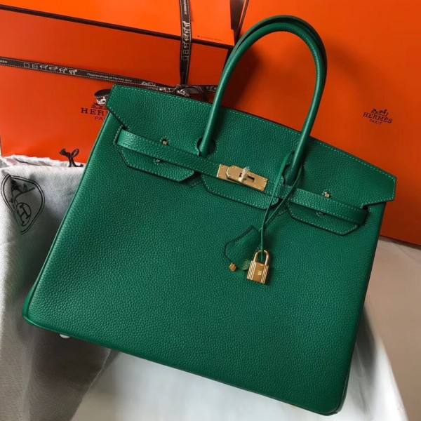 Dior
110 dhs✅
high quality

Zain26
♥️♥️♥️
