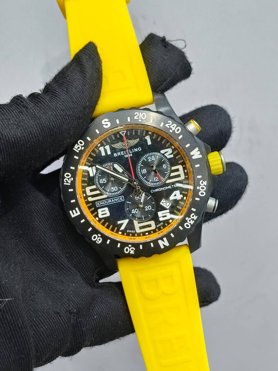 Breitling for mens
320 dhs🇦🇪🇦🇪

Zain25
♥️♥️♥️