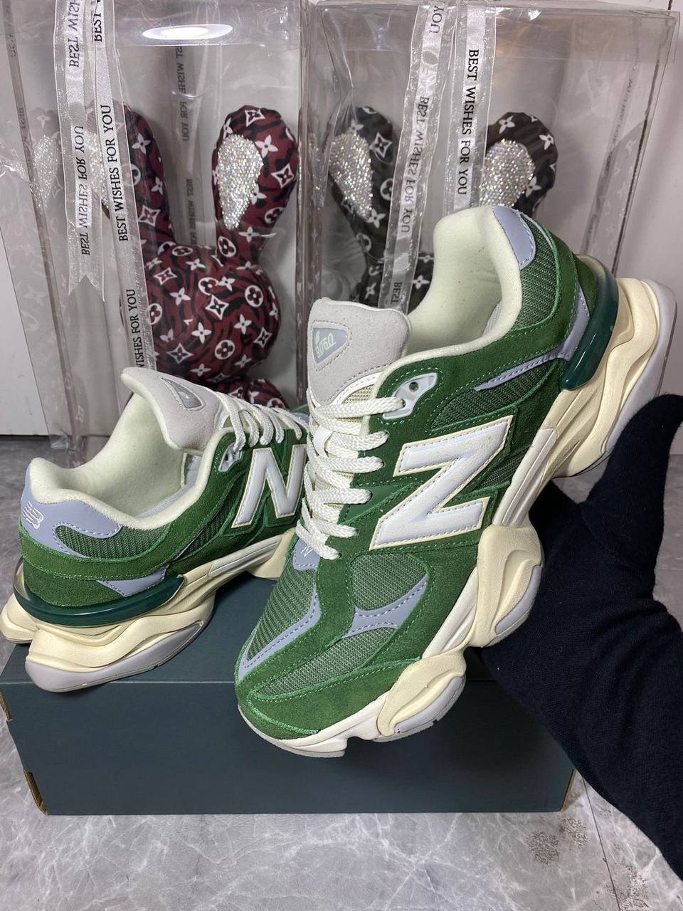 New Balance 9060
Pink 36-41
Other color 36-45
On Discount Now 🤩
210 dhs🇦🇪🇦🇪

Zain242
♥️♥️♥️