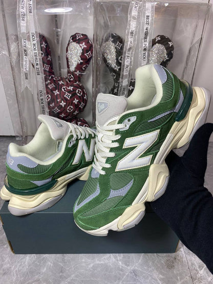New Balance 9060
Pink 36-41
Other color 36-45
On Discount Now 🤩
210 dhs🇦🇪🇦🇪

Zain242
♥️♥️♥️