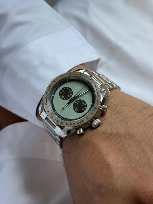 Louis Hilano watch for men good quality 
280 dhs

Zain59
♥️♥️♥️