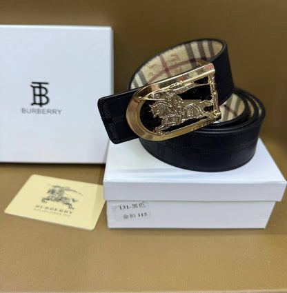 Loewe Belt

With box 
🎁🎁🎁

40 dhs🪙💕

Zain93
♥️♥️♥️