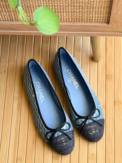 𝗖𝗛𝗔𝗡𝗘𝗟
Super Master
𝗦𝗶𝘇𝗲 𝟯𝟲 𝘁𝗼 𝟰𝟭
450 dhs🪙💚

Zain178
♥️♥️♥️