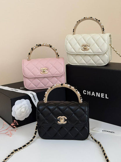 Chanel 
Master
220 dhs✅

Zain134
♥️♥️♥️