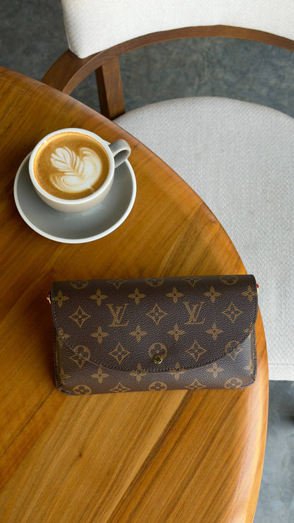 New collection ⚜️
LV 🧡
VIP quality 💎
Wallet On Chain Trotter ✨
Size : 21 cm
For Price 👇 WhatsApp✅
0568585901 
0507557372
0552275751 Owner Zain 👌

Zain336
♥️♥️♥️