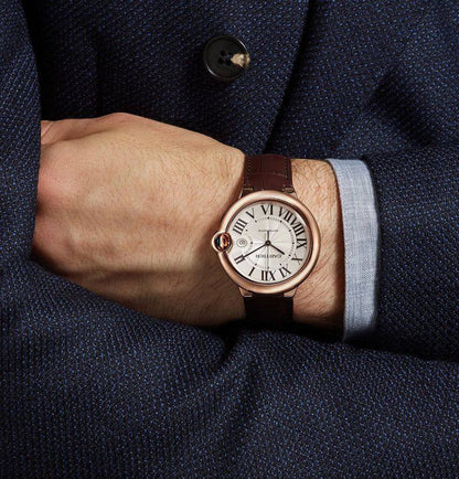 Cartier watch for men 
good quality  automatic 
260 dhs🪙💕

Zain59
♥️♥️♥️