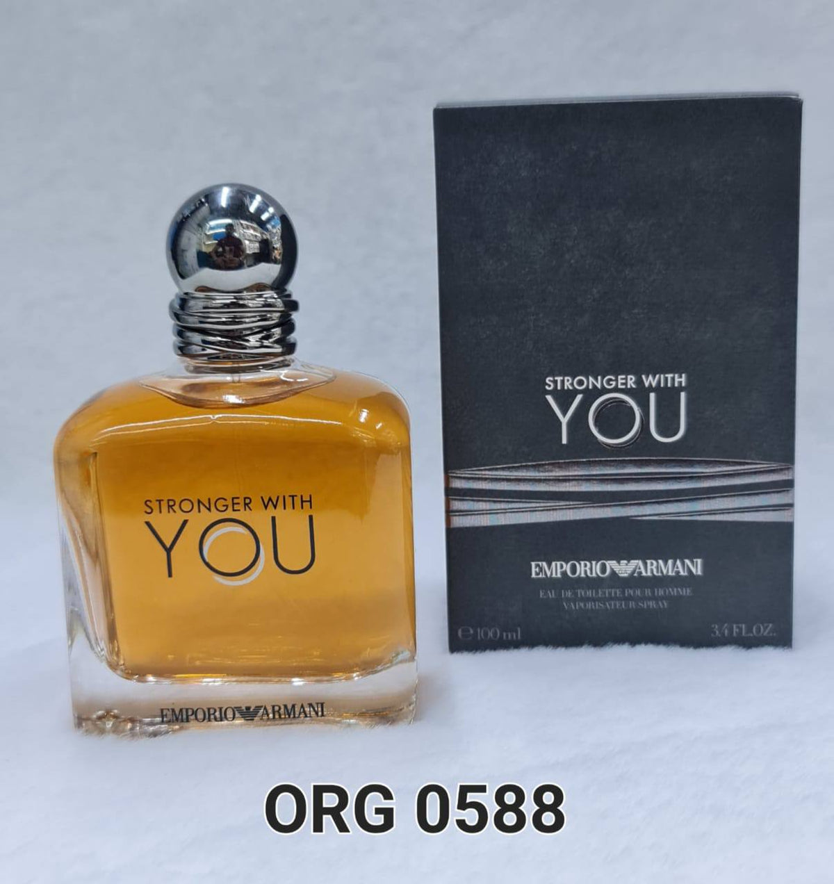 Mixed perfumes 

50 dhs🇦🇪🇦🇪

Zain64
♥️♥️♥️