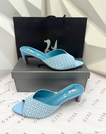 Gina 
Master quality 
Size 36-41  
230 dhs🇦🇪🇦🇪

Zain88
♥️♥️♥️