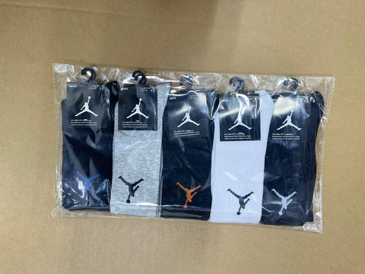 Socks 
10 pcs pack 

55 dhs🇦🇪

Zain27
♥️♥️♥️