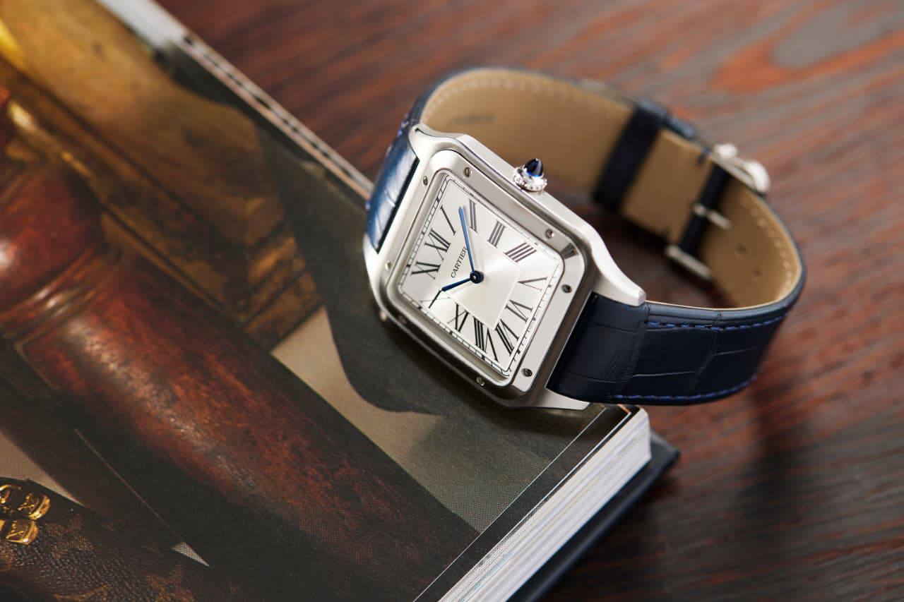 Cartier watch for unsix good quality 
230 dhs💓
 (size 38mm)

Zain59
♥️♥️♥️