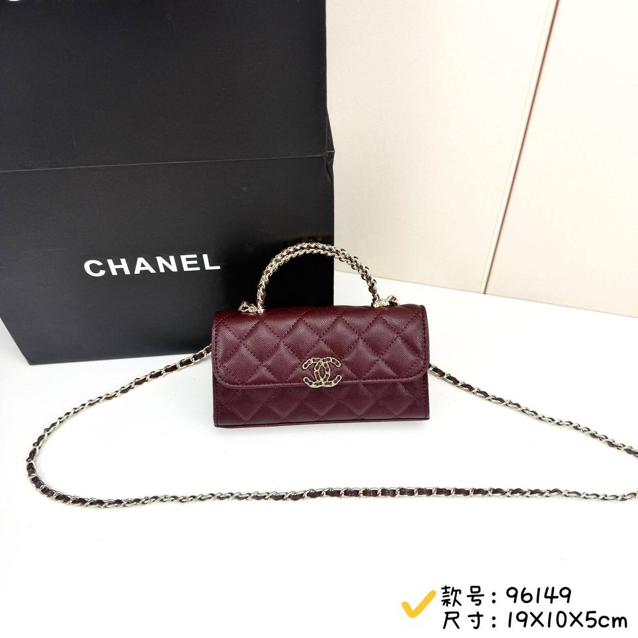 Chanel
Master ❣️
230 dhs✅

Zain153
♥️♥️♥️