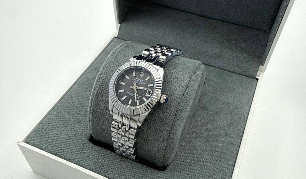 New Stock watches
60 dhs🪙

Zain45
♥️♥️♥️