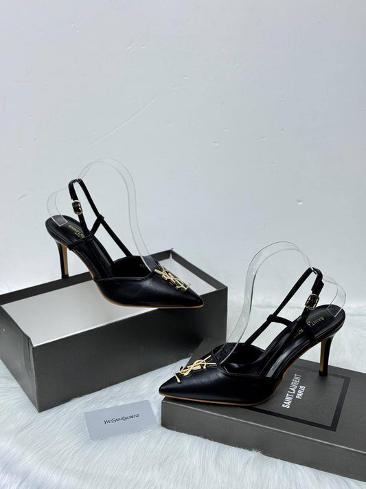 YSL
 *New arrived* 
Size 36 to 41
105 dhs🪙🌨️

Zain21
♥️♥️♥️