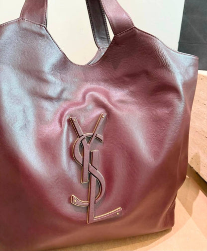 YSL
 MASTER QUALITY 
365 dhs🇦🇪🇦🇪
leather

Zain295
♥️♥️♥️