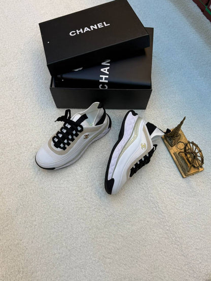 New. Chanel  shoes

   Size  .  36.  to 41

170 dhs🪙🌨️

Zain80
♥️♥️♥️