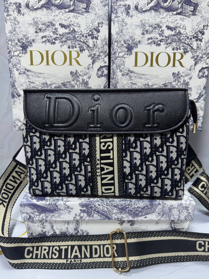 Dior
Fendi
Gucci

Withbox

85 dhs🇦🇪🇦🇪

Zain136
Zain50
♥️♥️♥️