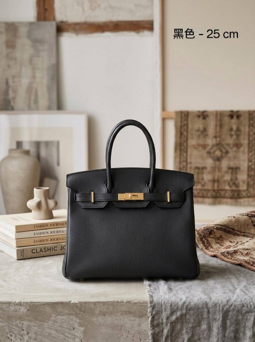 HERMES ʙɪʀᴋɪɴs
ᴛᴏɢᴏ ʟᴇᴀᴛʜᴇʀ ᴍᴀᴛᴇʀɪᴀʟ
ɢᴏʟᴅ ʜᴀʀᴅᴡᴀʀᴇ
ᴡɪᴛʜ ʟᴏɴɢ ʙᴇʟᴛ sᴛʀᴀᴘ
sɪᴢᴇ : 25 cm

110 dhs✅

Zain31
♥️♥️♥️