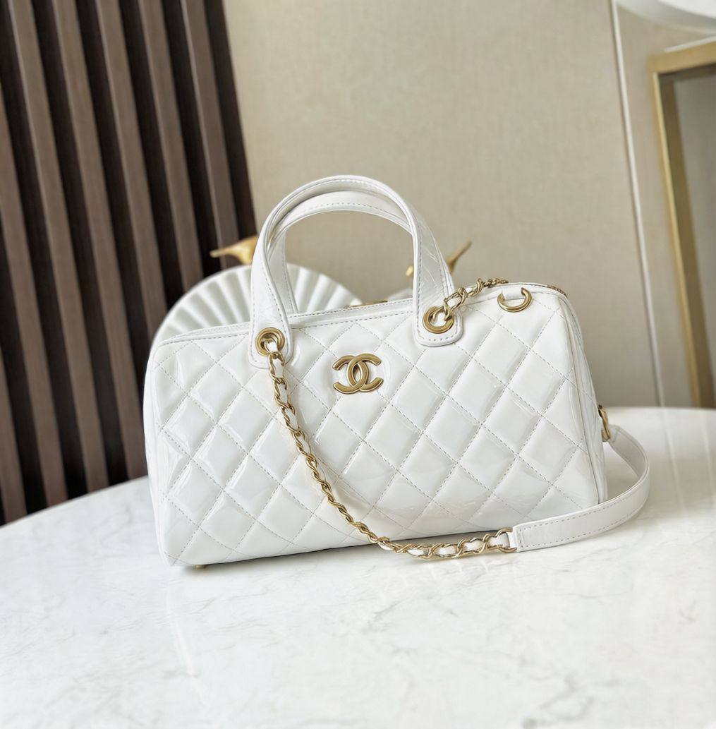CHANEL
 GOOD QUALITY 
100 dhs✅

Zain39
♥️♥️♥️