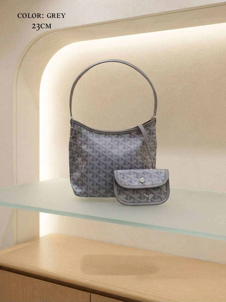 Goyard ʜᴏʙᴏ ʙᴏʜᴇᴍᴇ
sʜᴏᴜʟᴅᴇʀ ʙᴀɢ/ᴘᴏᴜᴄʜ
ᴢᴇᴘ ᴄʟᴏsᴜʀᴇ
ʟᴇᴀᴛʜᴇʀ
sɪᴢᴇ:23ᴄᴍ
90 dhs🇦🇪🇦🇪

Zain56
♥️♥️♥️