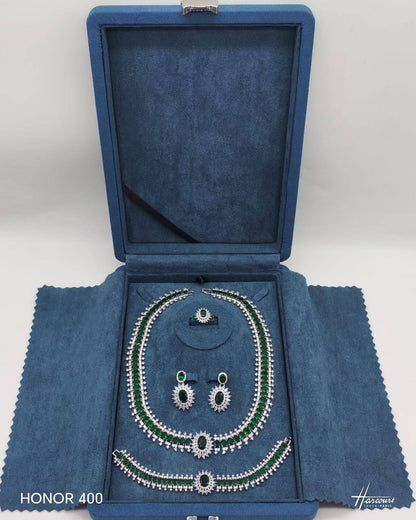 Accessories  set

360 dhs🇦🇪 set with box

280 dhs🇦🇪  set without box

Zain122
♥️♥️♥️