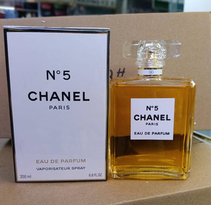 CHANEL 200 ML
50 dhs💓

Zain01
♥️♥️♥️