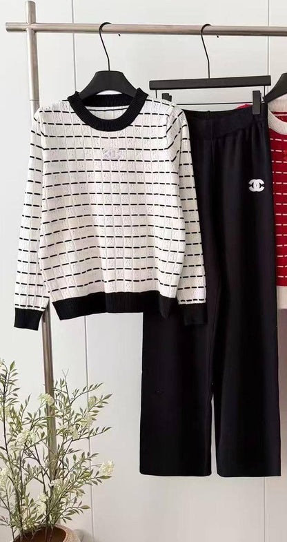 *New collections      
130 dhs🪙🌨️
*good  quality  ✅
*Sizes: free size 
*AVAILABLE NOW*

Zain231
♥️♥️♥️