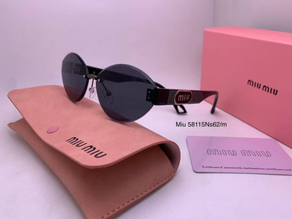 Miu Miu
70 dhs✅

Zain126
♥️♥️♥️