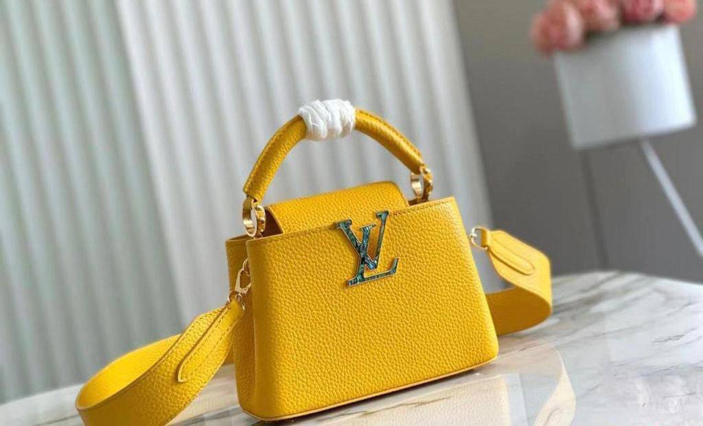 LOUIS VUITTON ✨💕✨
New collection ✨✨✨
SuperMaster Quality 🔥🔥
Available Now ❤️❤️❤️
For Price 👇 WTSP Text Zain 0568585901

Zain252
♥️♥️♥️