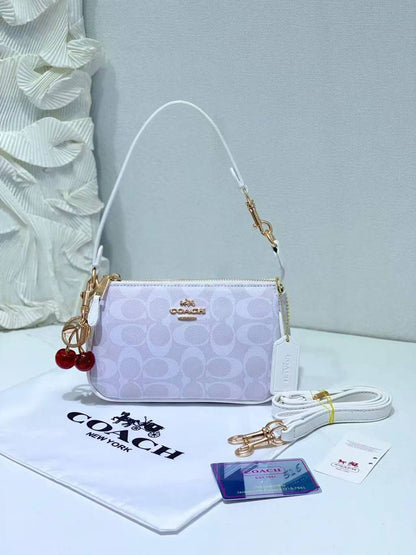 Coach 
good quality 
90 dhs✅
with box

Zain278
♥️♥️♥️