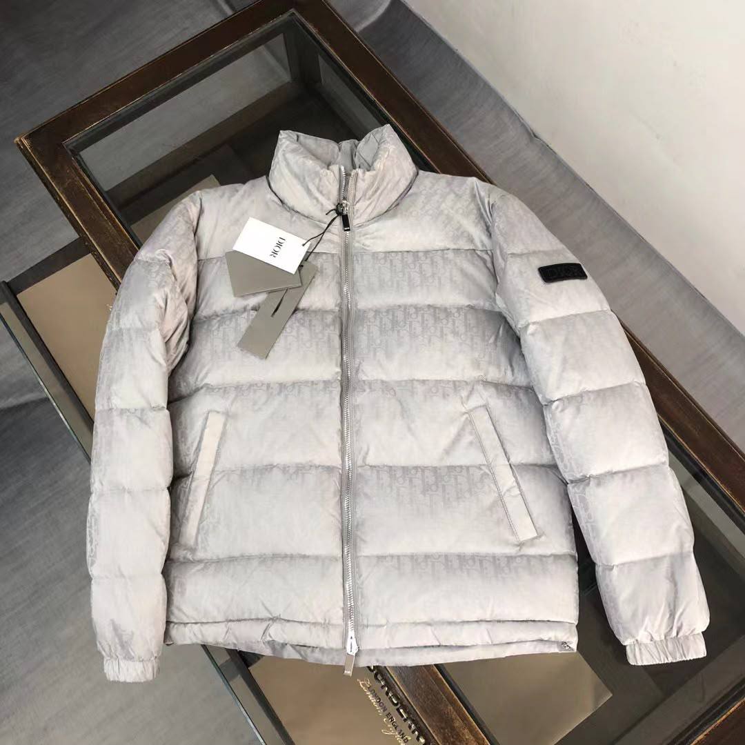 DIOR

Super Master quality

Sizes: S M L

650🇦🇪🇦🇪

Zain330
♥️♥️♥️