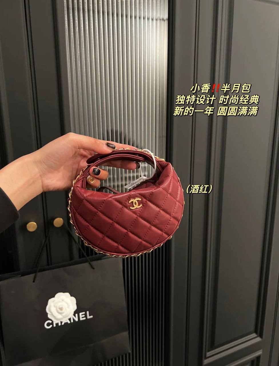 Gina
Size 36-41
115 dhs🪙🌨️

Zain21
♥️♥️♥️