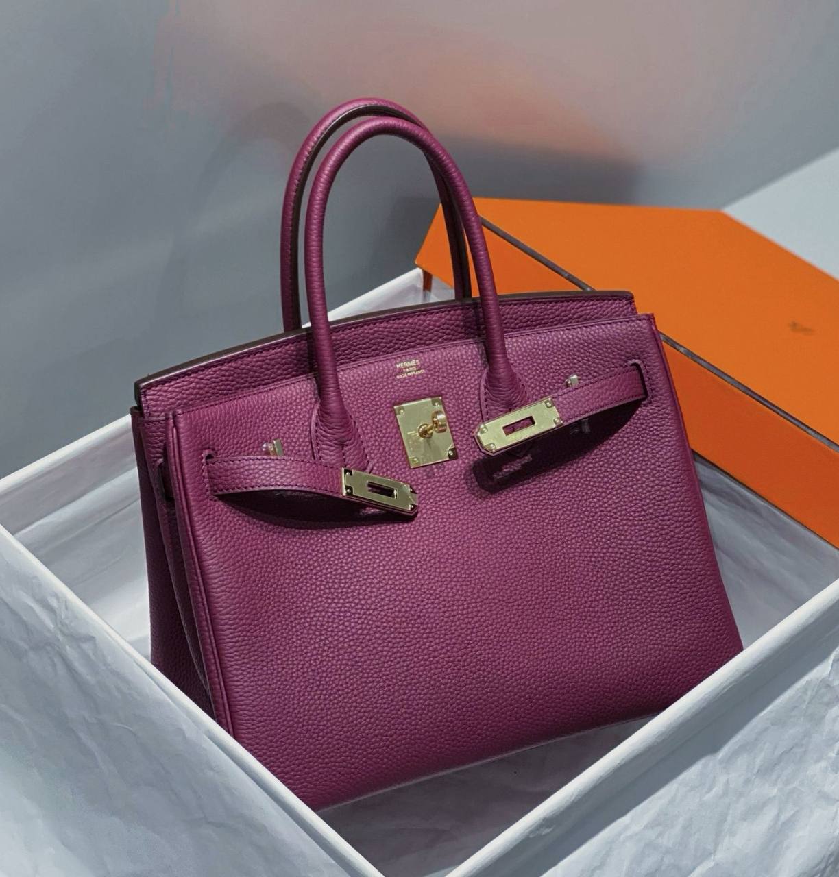 HERMES BIRKIN 
35CM 
GOOD QUALITY 
120 dhs✅

Zain295
♥️♥️♥️