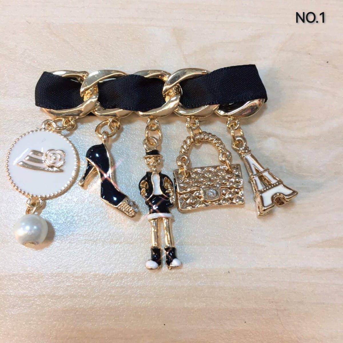 Brooch / Car decoration 🌹
GOOD Quality
30 dhs✅

Zain115
♥️♥️♥️