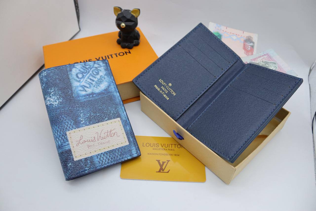 LV Wallet
60 dhs💓

Zain33
♥️♥️♥️