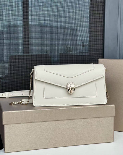 Bvlgari
Mastser✅✅
360 dhs🇦🇪🇦🇪

Zain153
♥️♥️♥️