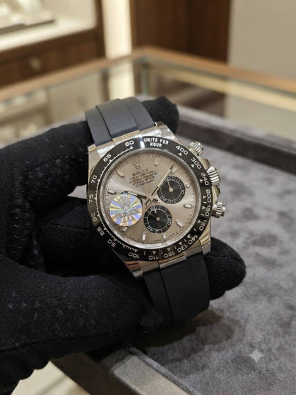 Rolex
Automatic
230 dhs✅

Zain29
♥️♥️♥️