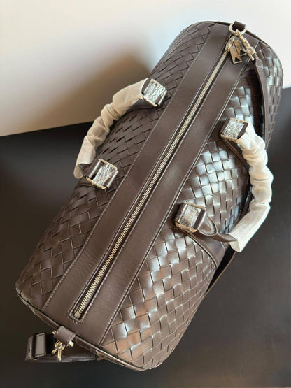 Bottega
Super Master Quality
For Price 👇 WhatsApp✅
0568585901 
0507557372
0552275751 Owner Zain 👌

Zain340
♥️♥️♥️