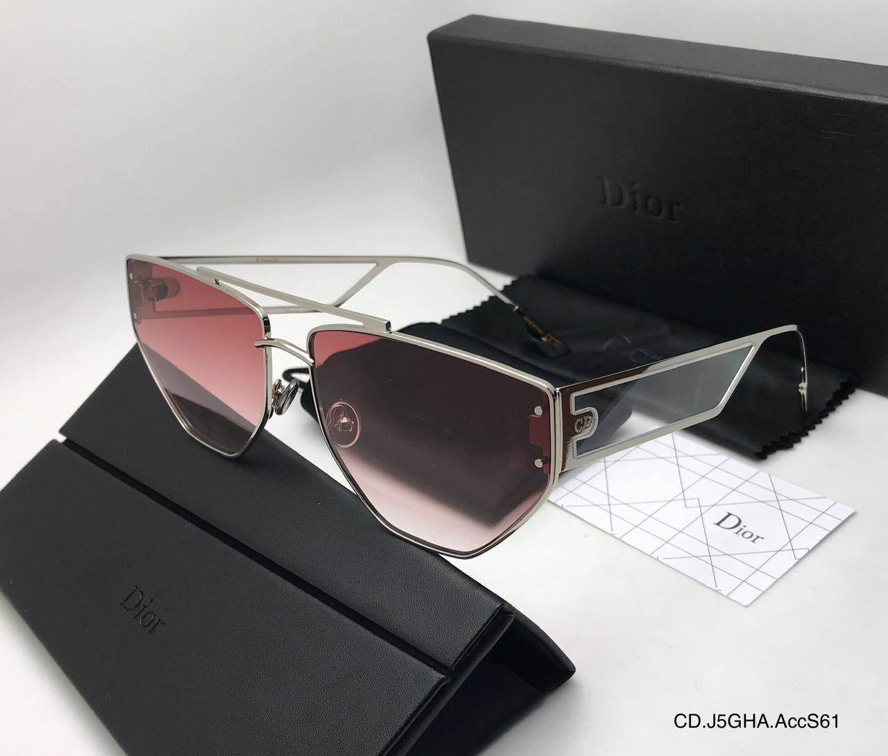 Sunglasses
Dior - Cartier 
Super master 
180 dhs🪙🌺

Zain126
♥️♥️♥️