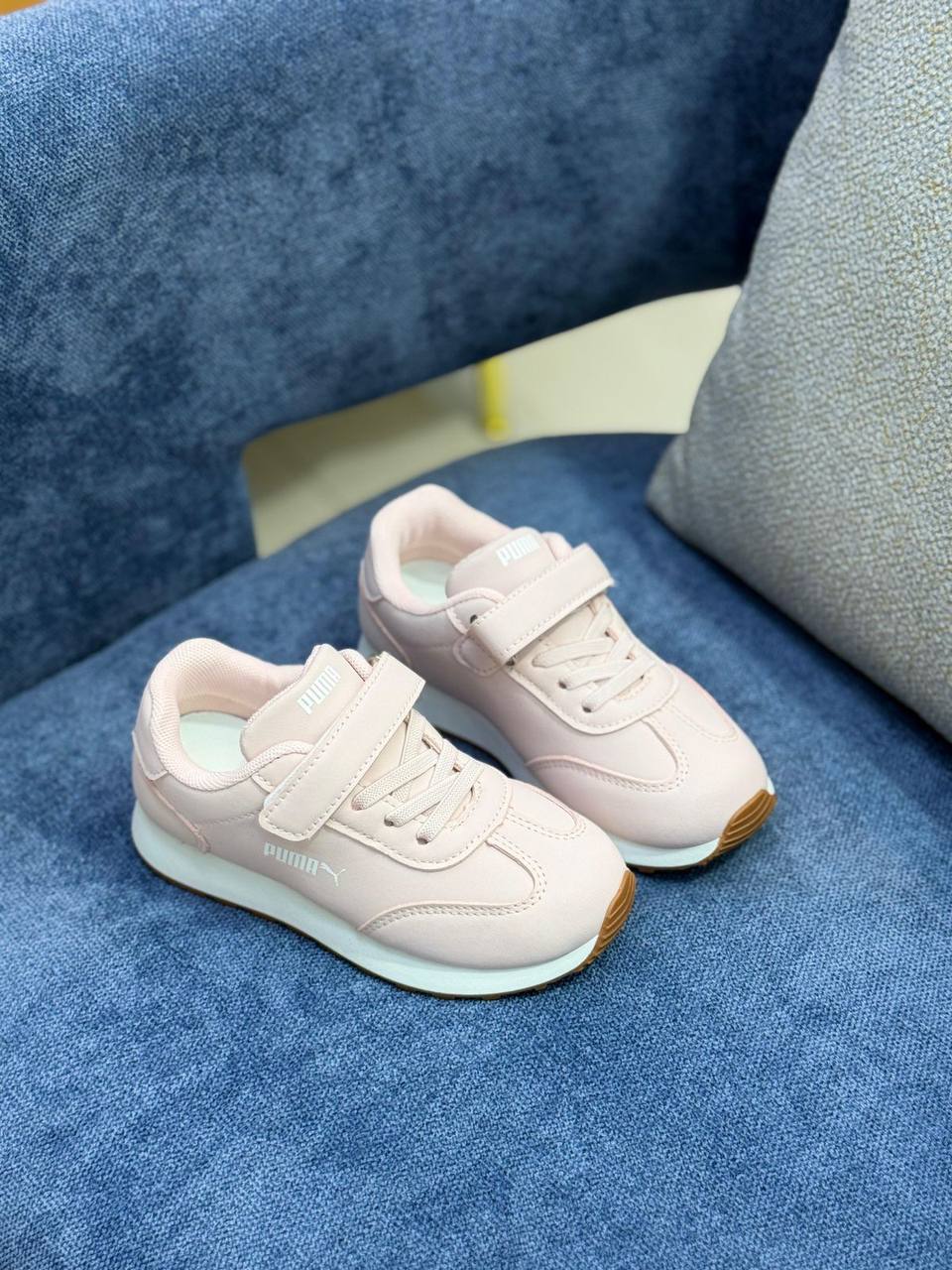 Puma - Fila
Size..25…to..36
75 dhs✅

Zain163
♥️♥️♥️