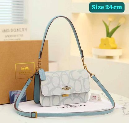 Coach

Good quality 
Withbox

105 dhs🇦🇪🇦🇪

Zain186
♥️♥️♥️