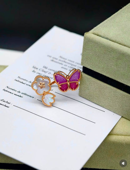 VCA Set
Necklaces 
Earrings 
Bracelet 
Ring 💍 
Master Quality 💎

*310* AED normal box 📦 
*350* AED original box 🗃️

Zain48
♥️♥️♥️