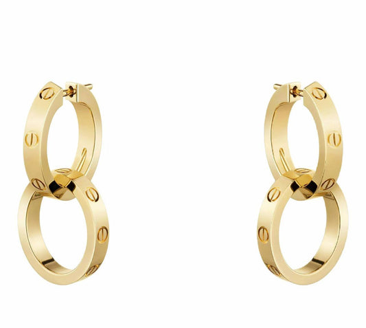 Cartier ❤️‍🔥*
Earring 🦋
With stone ✨
Master quality 💯
With normal boxes 🗃️ 
50 dhs✅
With master box 📦
80 dhs✅

Zain216
♥️♥️♥️